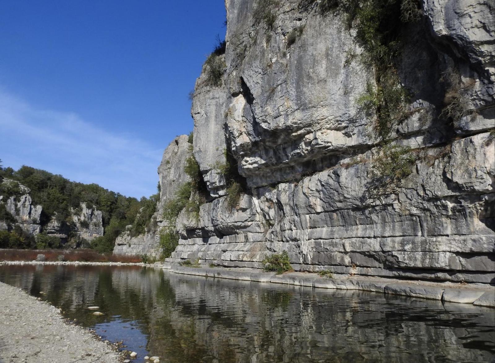 Superbe Appartement Dans Residence Avec Piscine Saint-Martin-dʼArdèche エクステリア 写真