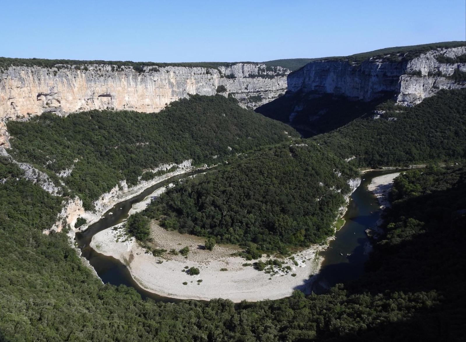 Superbe Appartement Dans Residence Avec Piscine Saint-Martin-dʼArdèche エクステリア 写真
