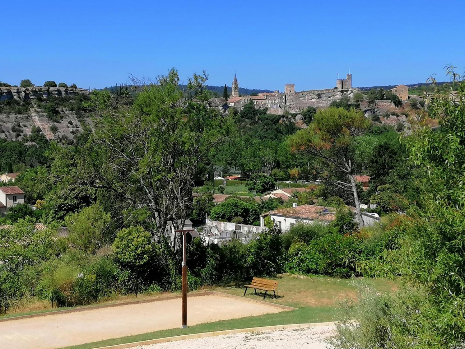 Superbe Appartement Dans Residence Avec Piscine Saint-Martin-dʼArdèche エクステリア 写真